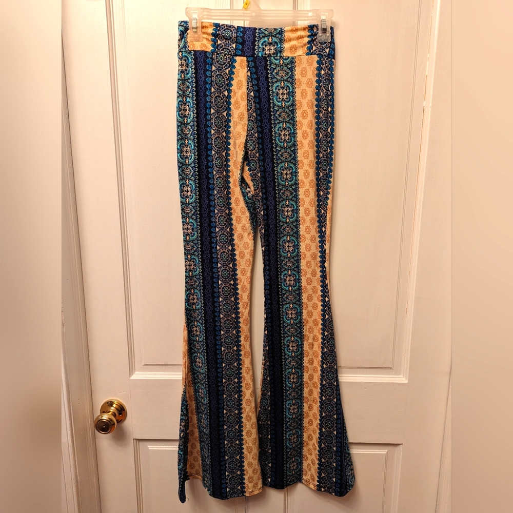 Stretchy pants Size Medium cute print